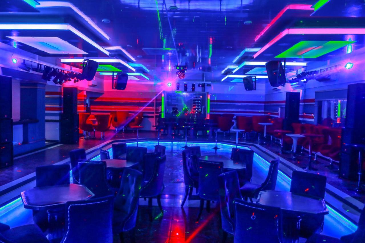 新费尔蒙特酒店及赌场 利文斯顿 外观 照片